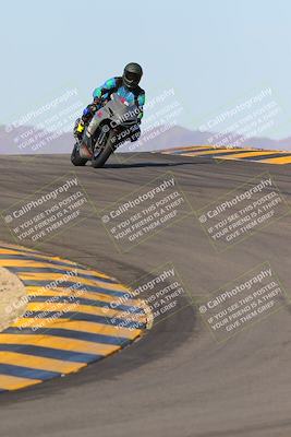 media/Dec-18-2022-SoCal Trackdays (Sun) [[8099a50955]]/Turns 9 and 10 Set 2 (1055am)/